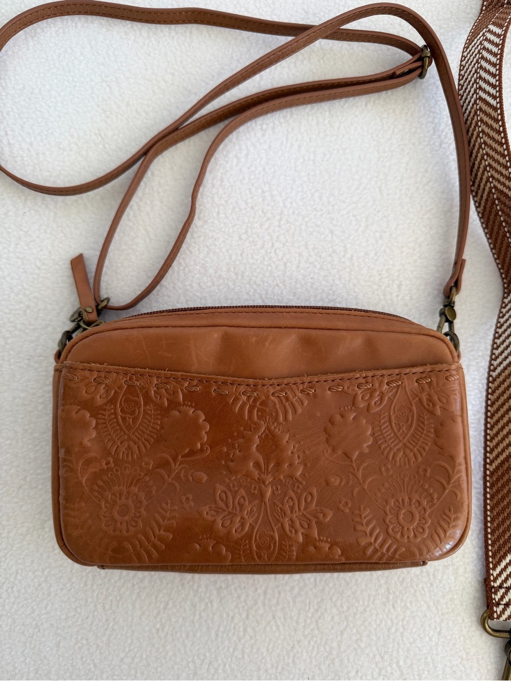 The Sak Brown Leather Crossbody Bag with additional Patterned Strap - Picture 9 of 11